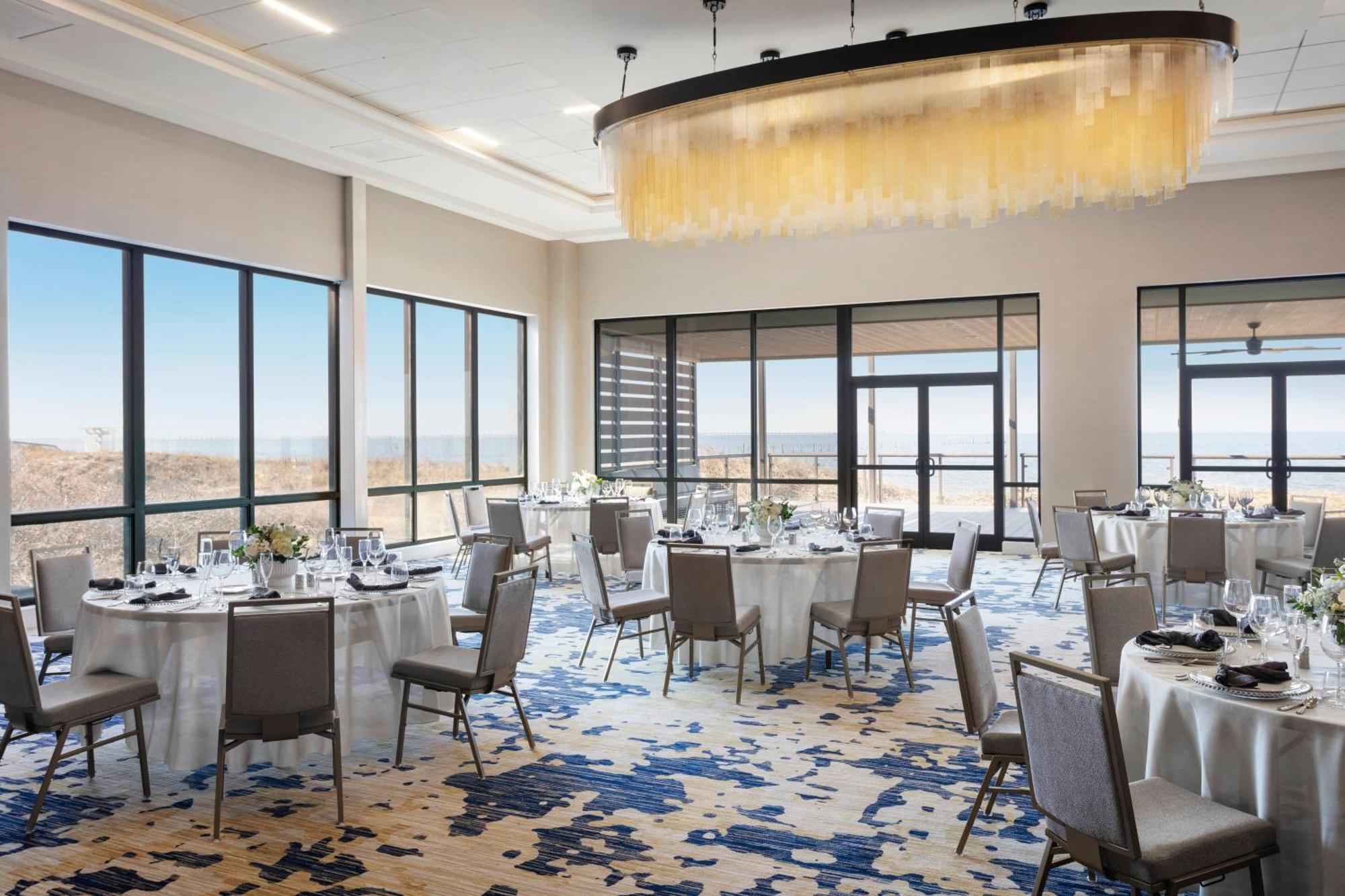Delta Hotels By Marriott Virginia Beach Waterfront Exterior foto