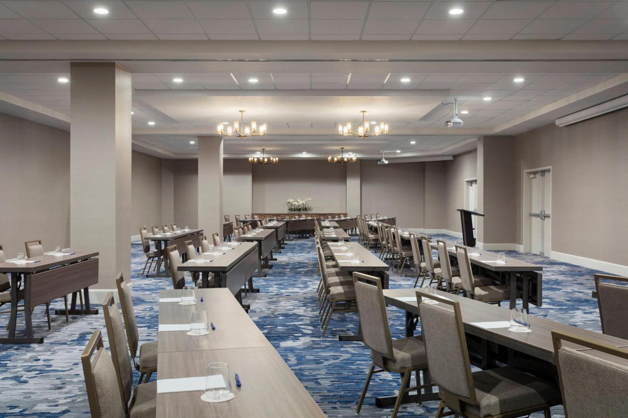 Delta Hotels By Marriott Virginia Beach Waterfront Exterior foto
